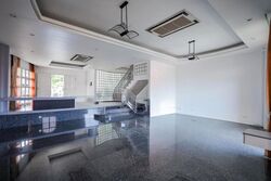 Sennett Avenue (D16), Semi-Detached #579139651